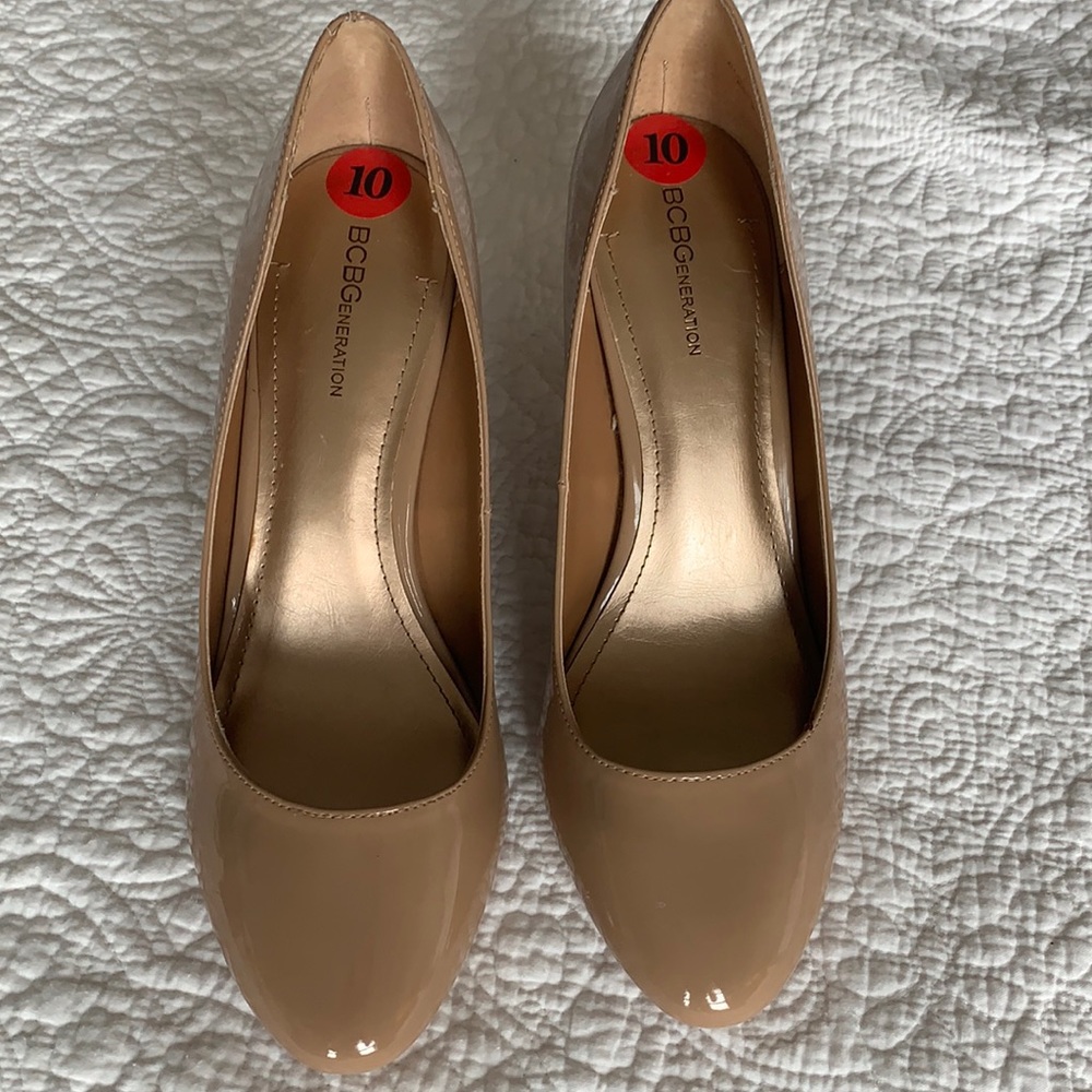 BCBGGeneration Beige Heels - NEVER WORN